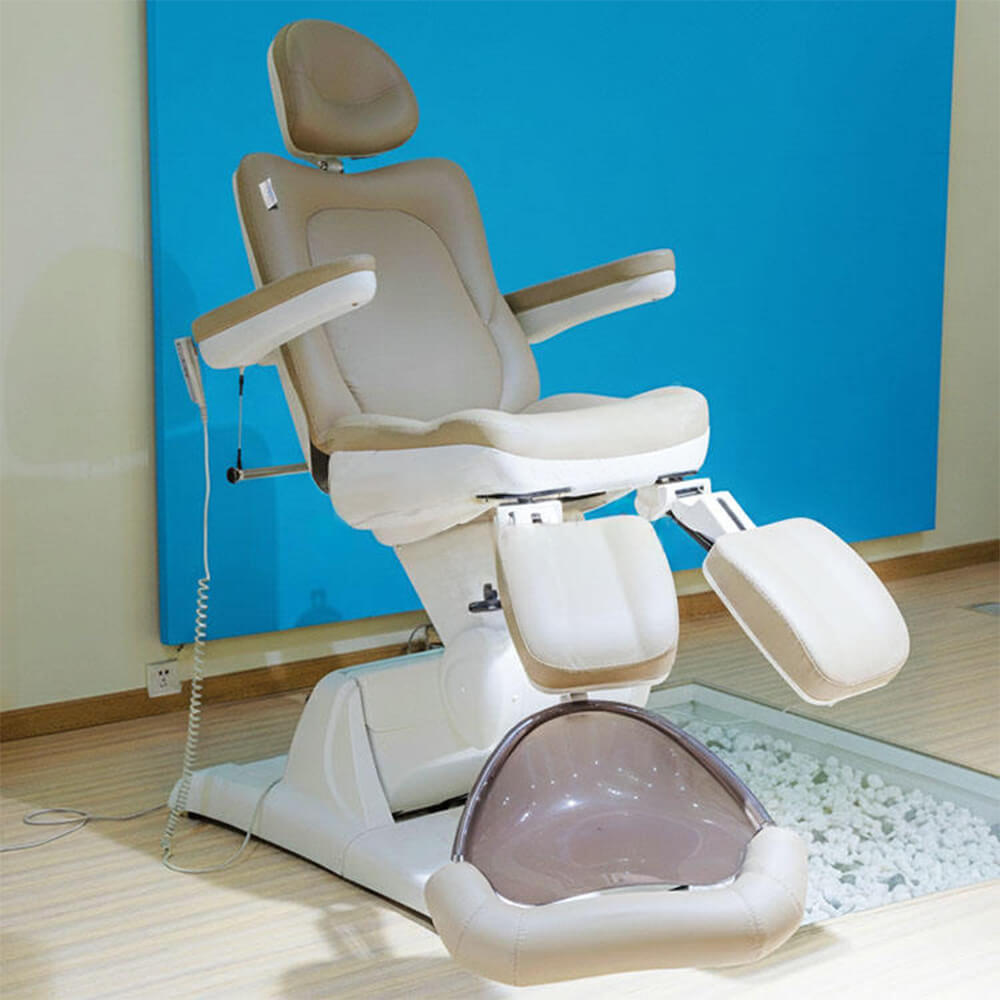 3 Motors Podiatry Chair with Hydraulic Footrest and 3D Pillow - Greenlife - Podiatry Chair